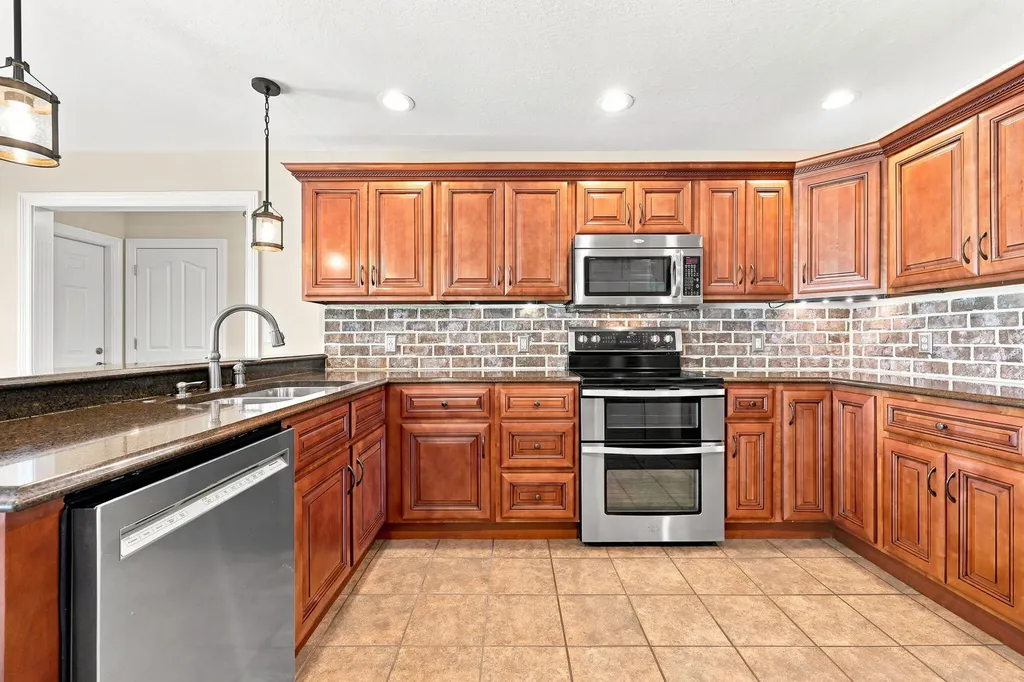 693 Swope Lane Lancaster KY 40444