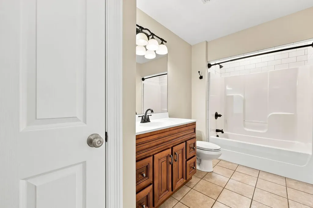 693 Swope Lane Lancaster KY 40444