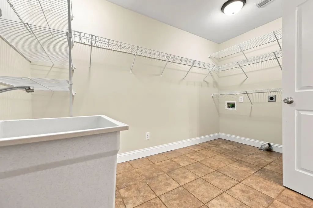 693 Swope Lane Lancaster KY 40444