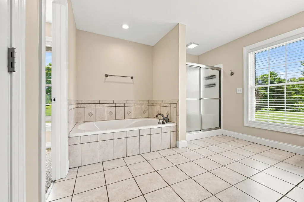 693 Swope Lane Lancaster KY 40444
