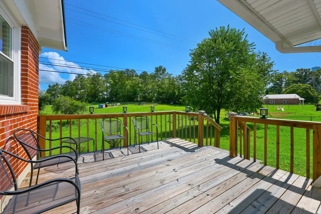 1168 Ky-587 Beattyville KY 41311