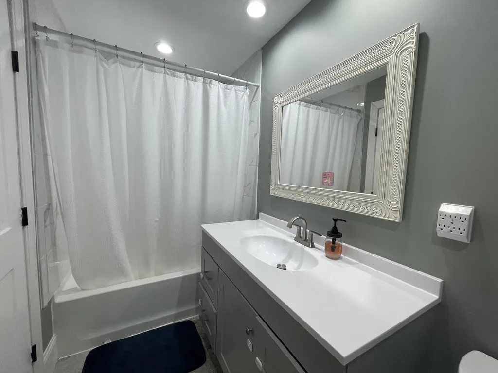 1923 Bush Road Cadiz KY 42211