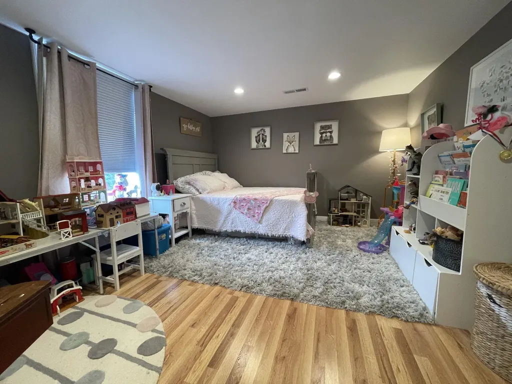 1923 Bush Road Cadiz KY 42211