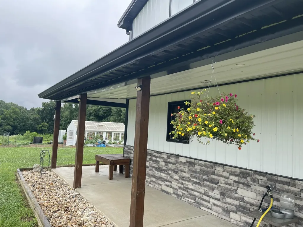 1923 Bush Road Cadiz KY 42211