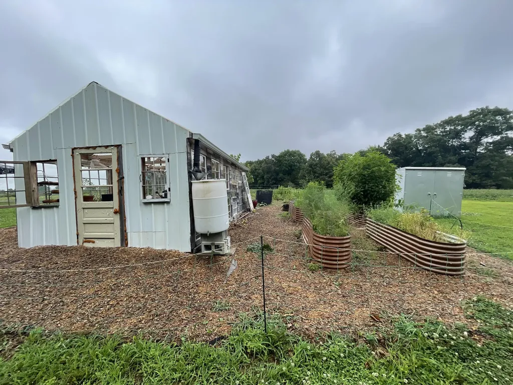 1923 Bush Road Cadiz KY 42211