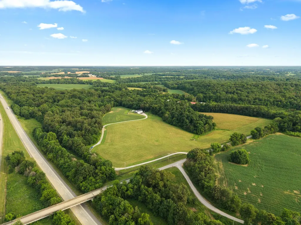 1923 Bush Road Cadiz KY 42211