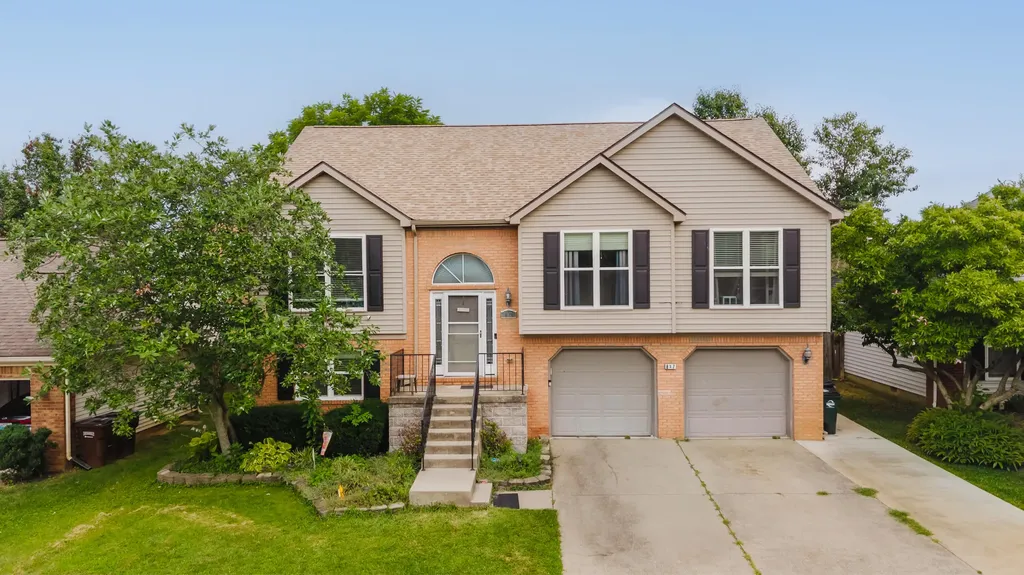 817 Palomino Lane Lexington KY 40503