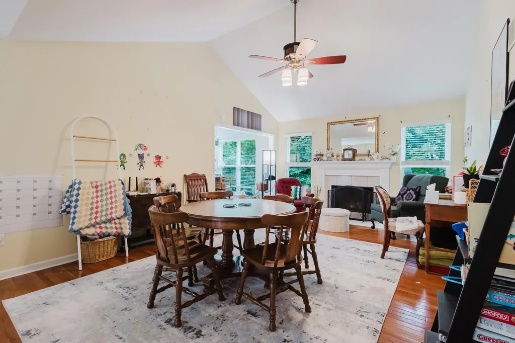 817 Palomino Lane Lexington KY 40503