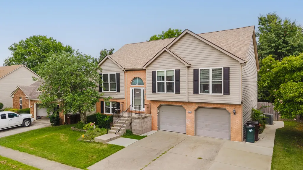 817 Palomino Lane Lexington KY 40503