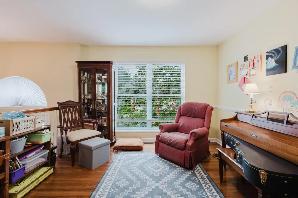 817 Palomino Lane Lexington KY 40503