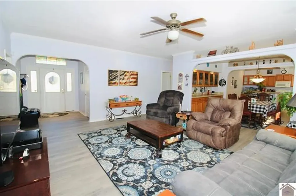 16270 Us Hwy 68 E Hardin KY 42048
