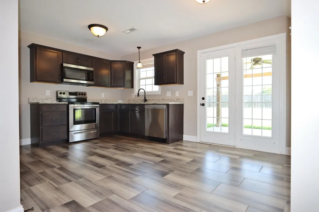 118 Ambridge Street Oak Grove KY 42262