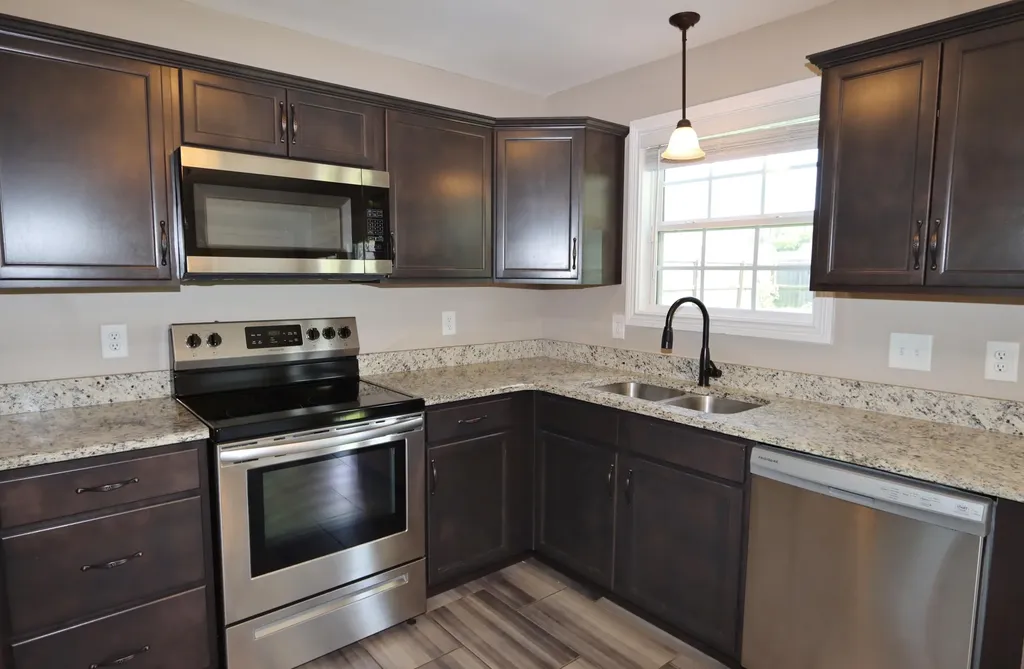118 Ambridge Street Oak Grove KY 42262