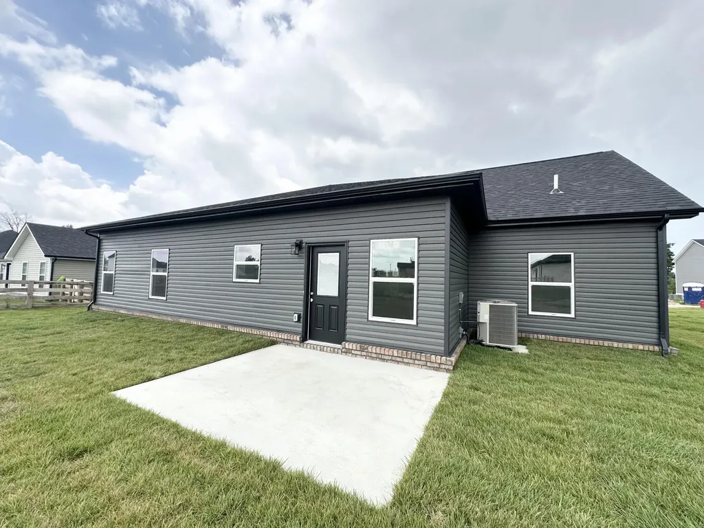 514 Chickasaw Drive Richmond KY 40475