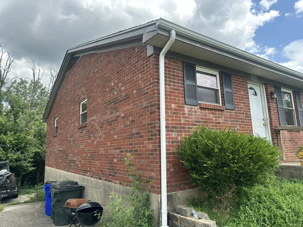 3556 - 3560 Honey Jay Court Lexington KY 40517