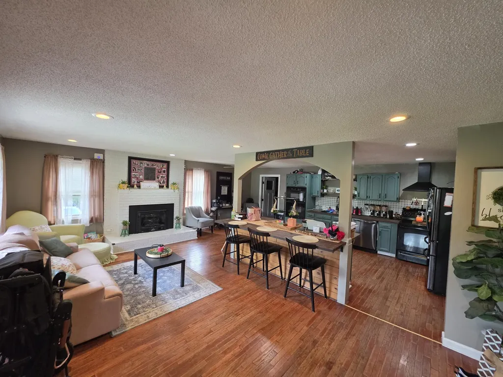 144 Mathel Hill Road Pineville KY 40977
