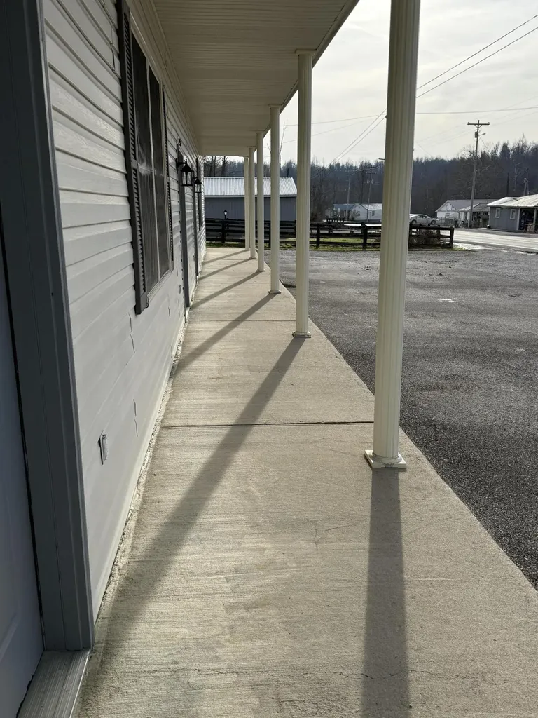 14674 Us-421 N Highway Mckee KY 40447