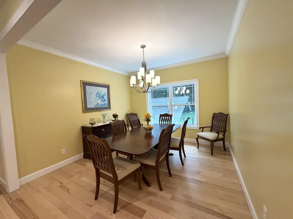 172 Periwinkle Hill Road Cadiz KY 42211