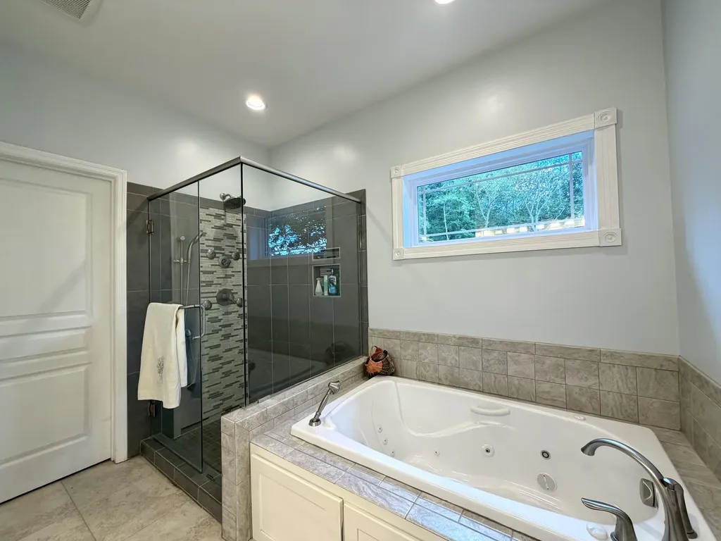 172 Periwinkle Hill Road Cadiz KY 42211