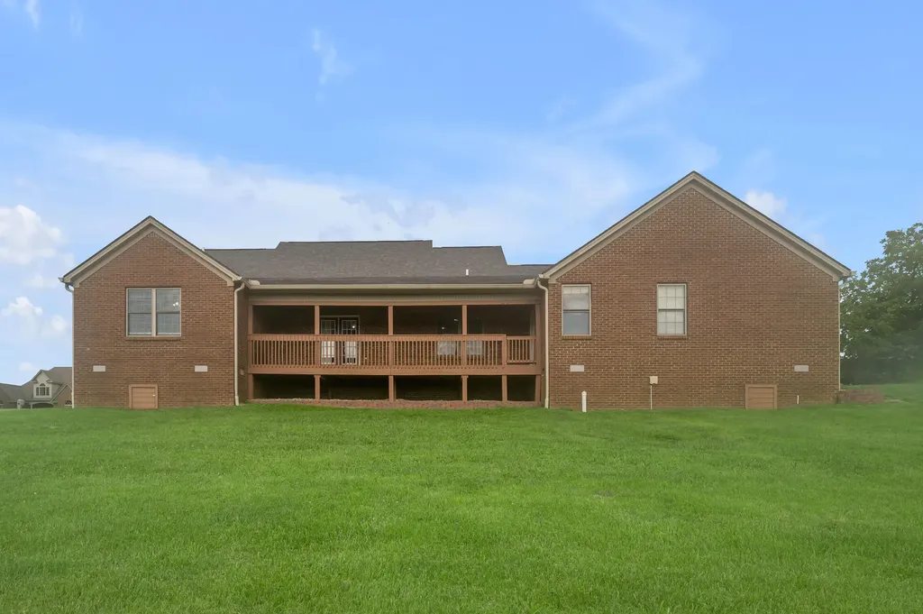 1000 Walnut Grove Circle Richmond KY 40475