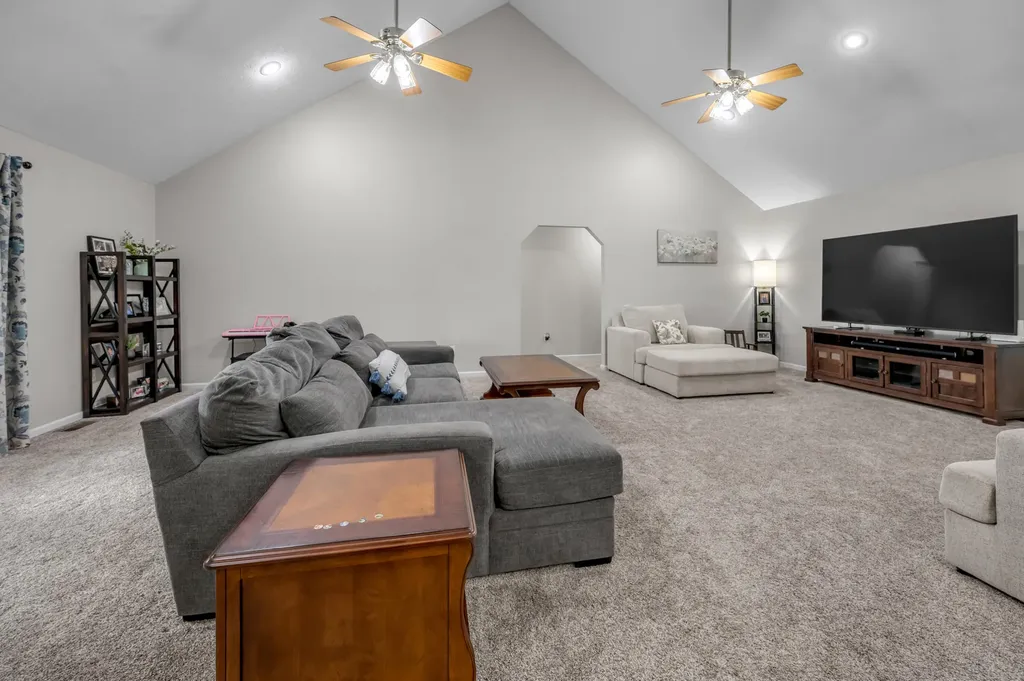 1000 Walnut Grove Circle Richmond KY 40475