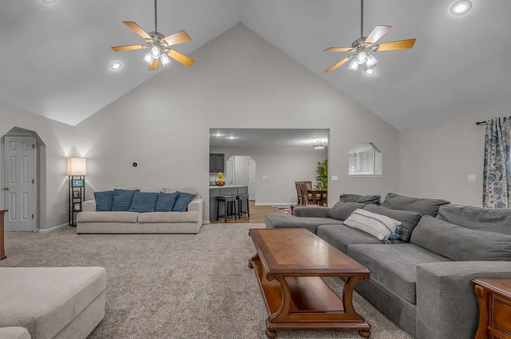 1000 Walnut Grove Circle Richmond KY 40475