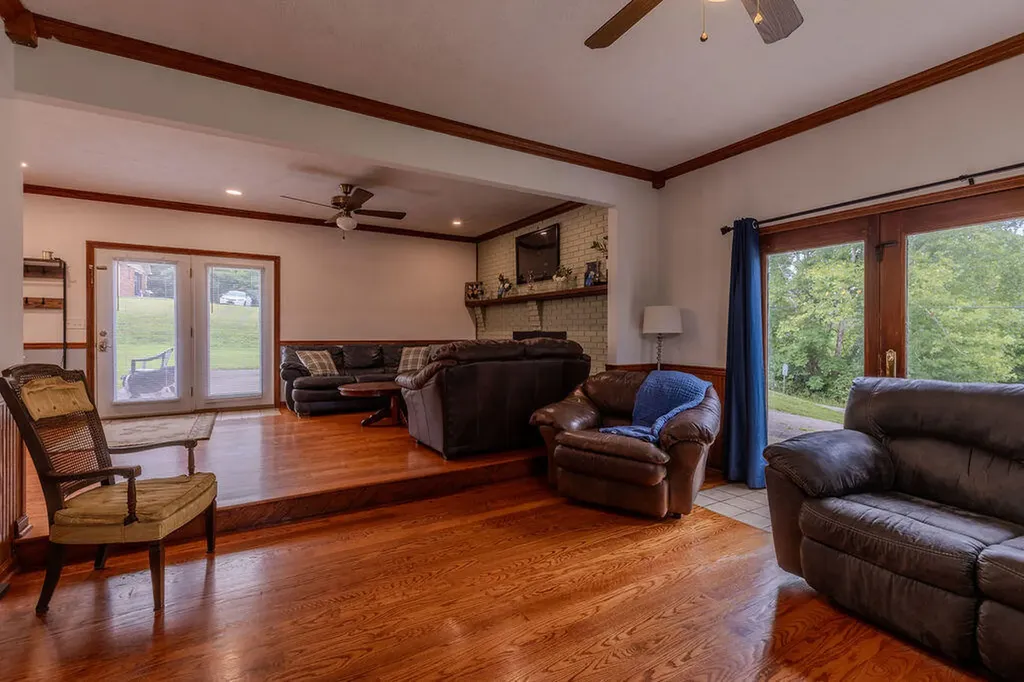 10 Poplar Lane Morehead KY 40351