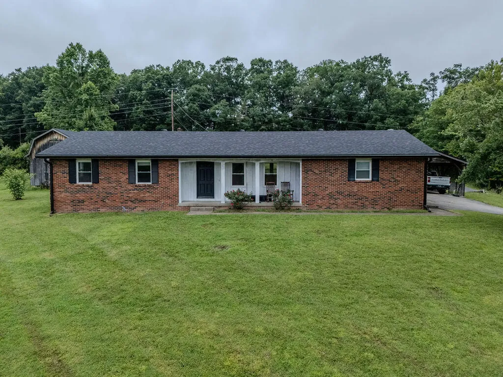 10 Poplar Lane Morehead KY 40351