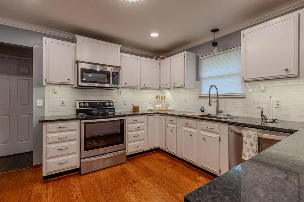 10 Poplar Lane Morehead KY 40351