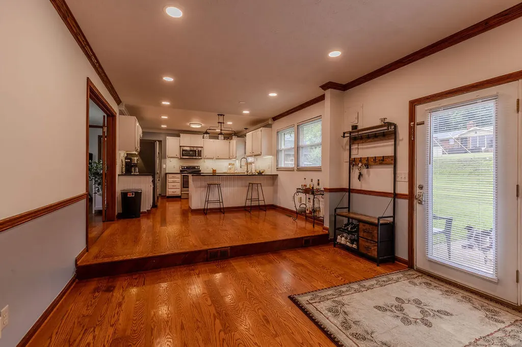 10 Poplar Lane Morehead KY 40351
