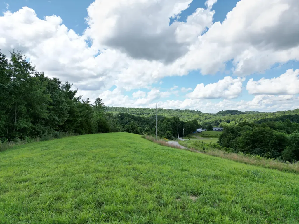 1191 W Adkins-arthur Road Somerset KY 42501