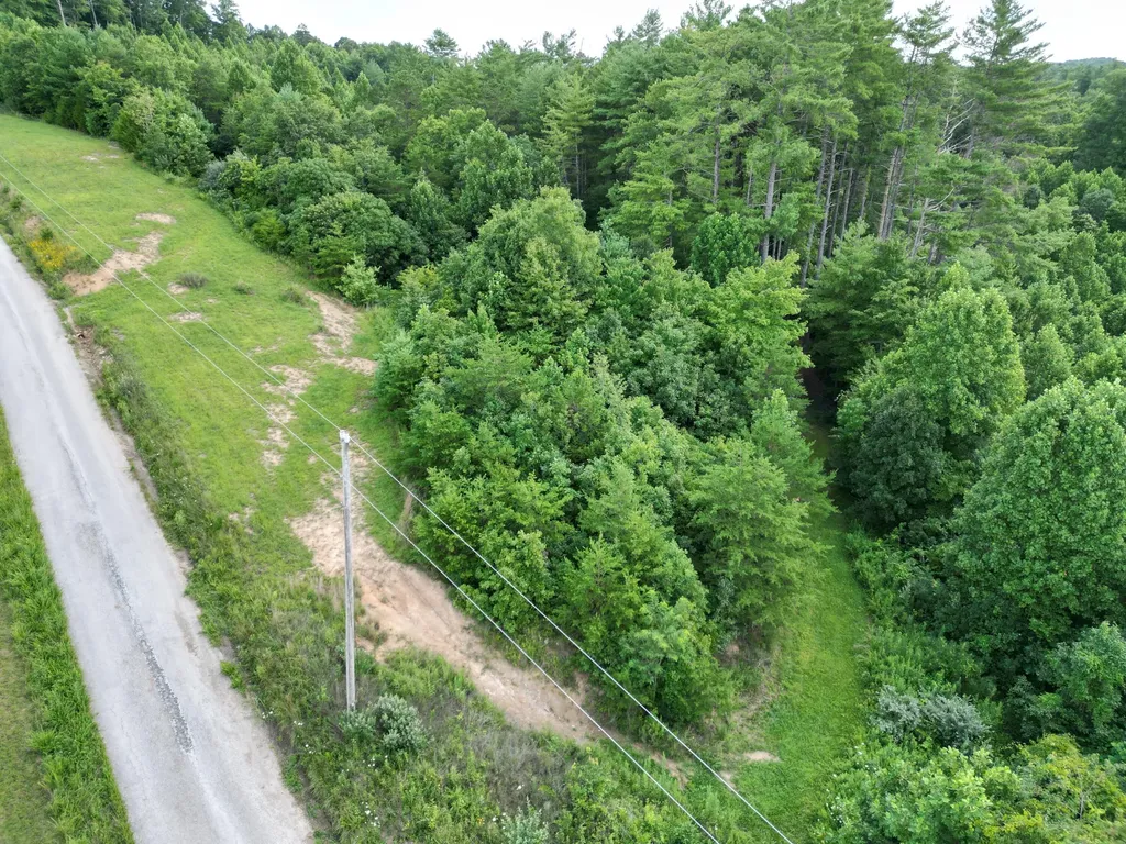 1191 W Adkins-arthur Road Somerset KY 42501