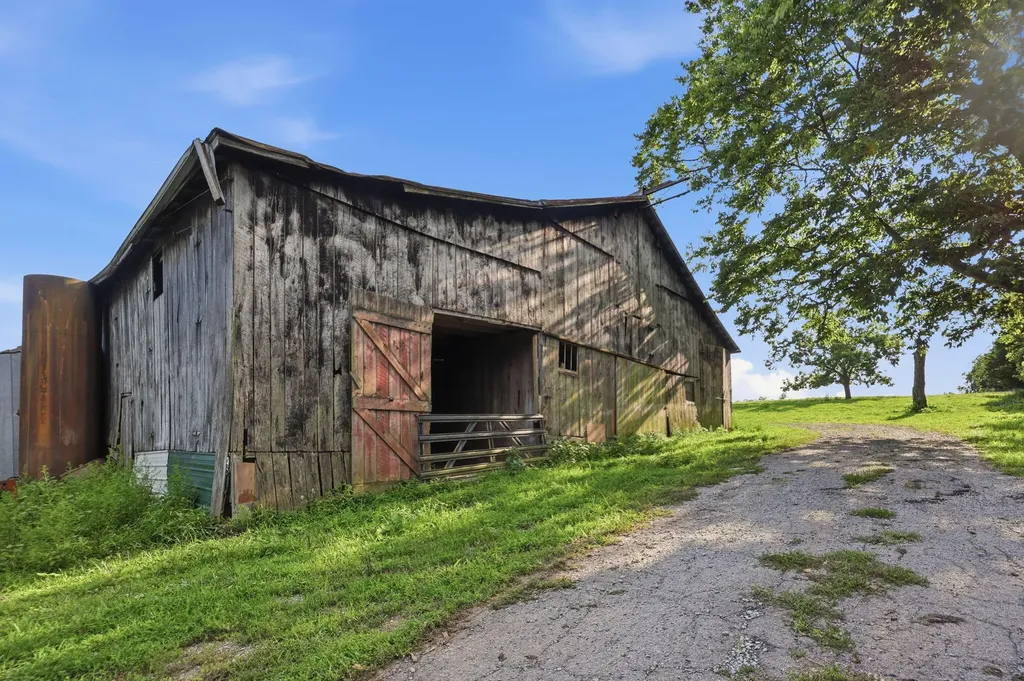 840 Glass Mill Road Wilmore KY 40390