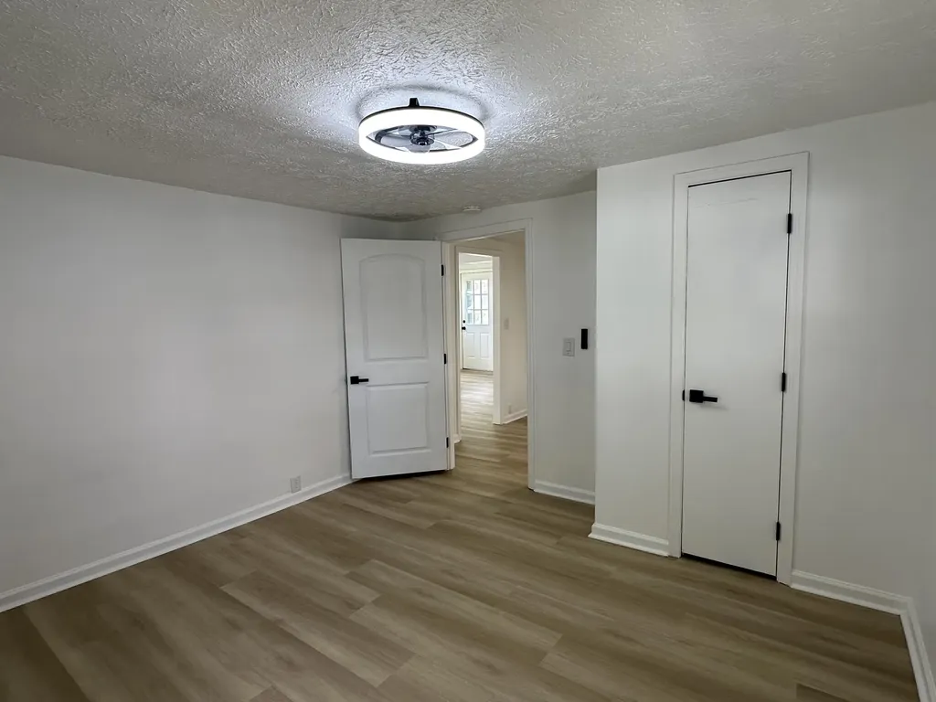 17 Waveland Avenue Winchester KY 40391