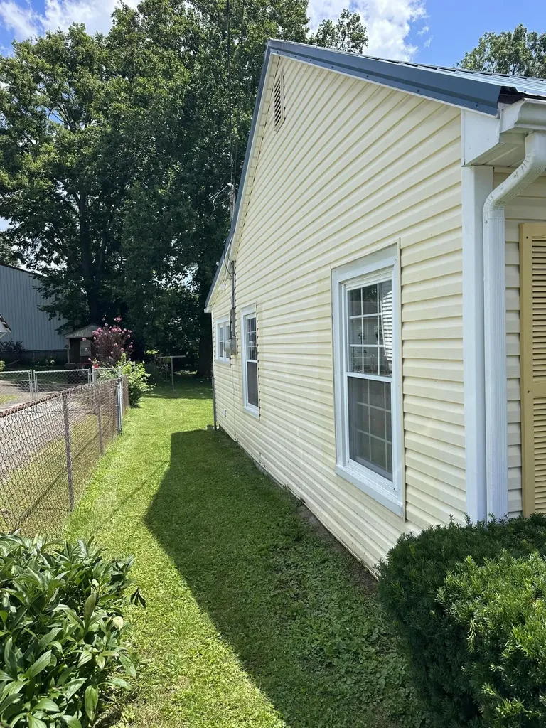 17 Waveland Avenue Winchester KY 40391