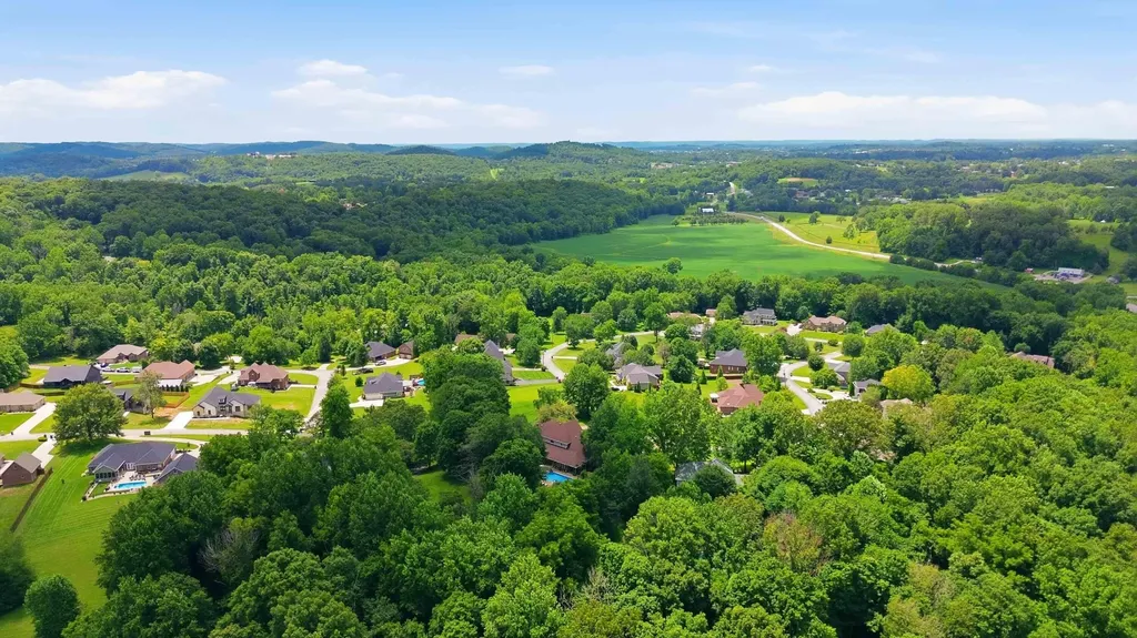 425 Woodside Drive Somerset KY 42503