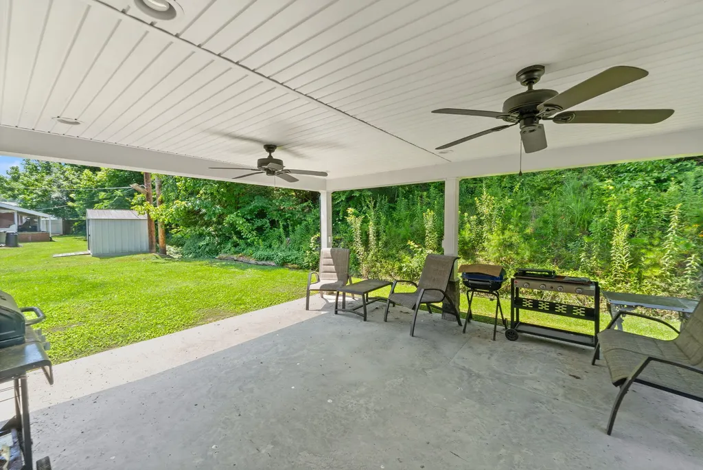 171 Clark Drive Prestonsburg KY 41653