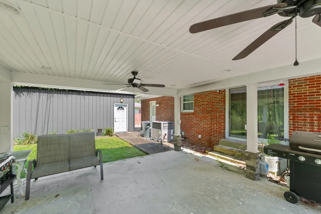 171 Clark Drive Prestonsburg KY 41653