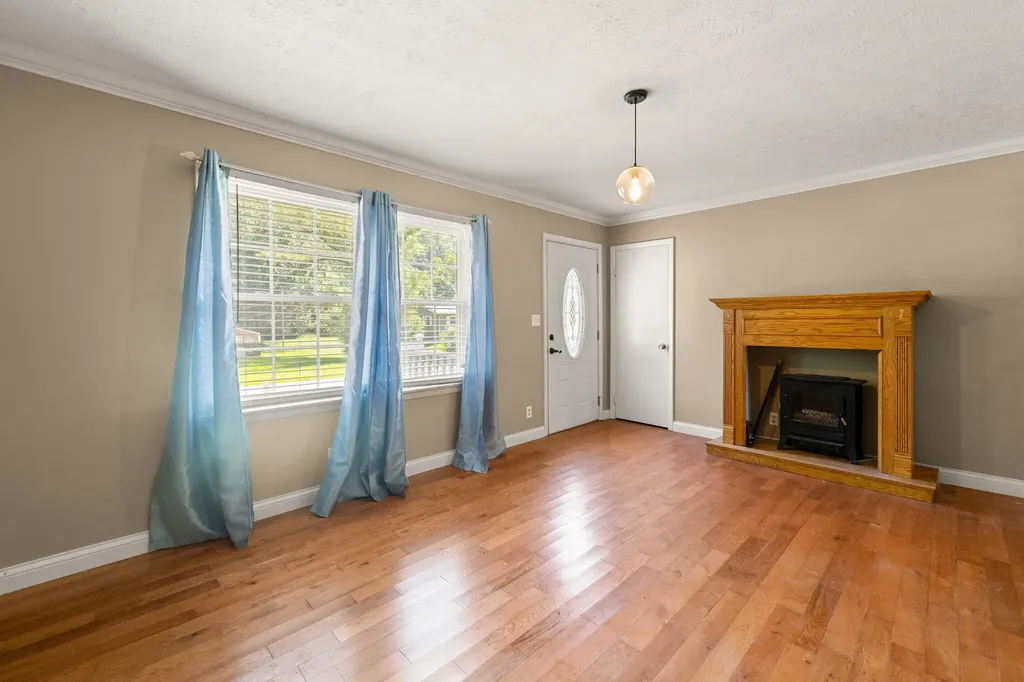 171 Clark Drive Prestonsburg KY 41653