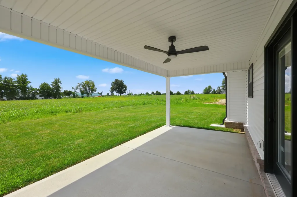 327 Mohegan Trail Richmond KY 40475