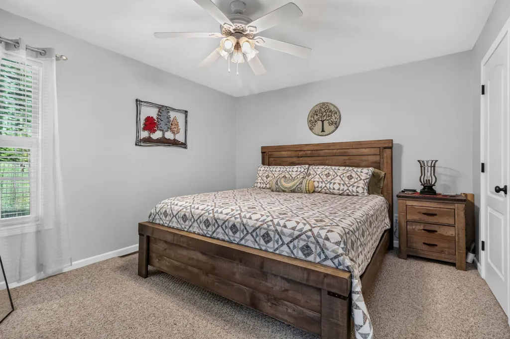 102 Fox Chase Danville KY 40422