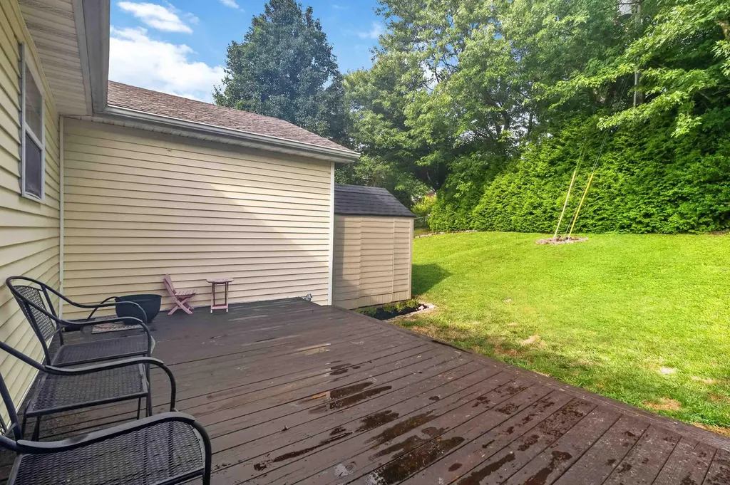 102 Fox Chase Danville KY 40422