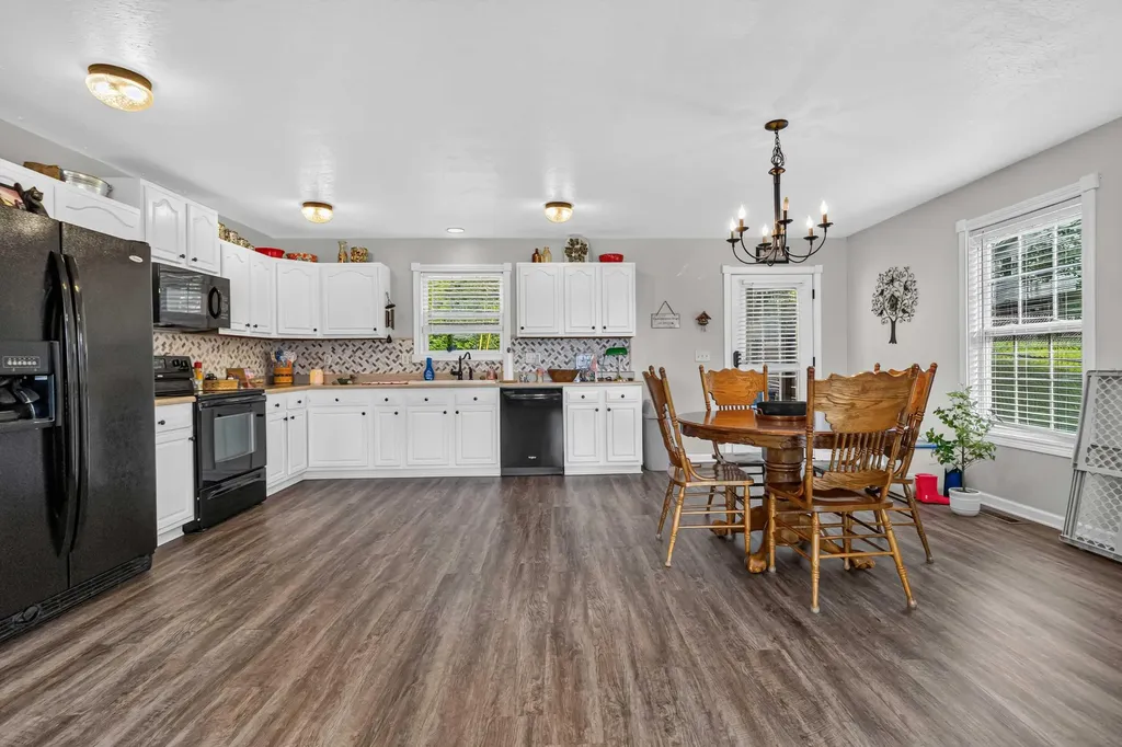 102 Fox Chase Danville KY 40422