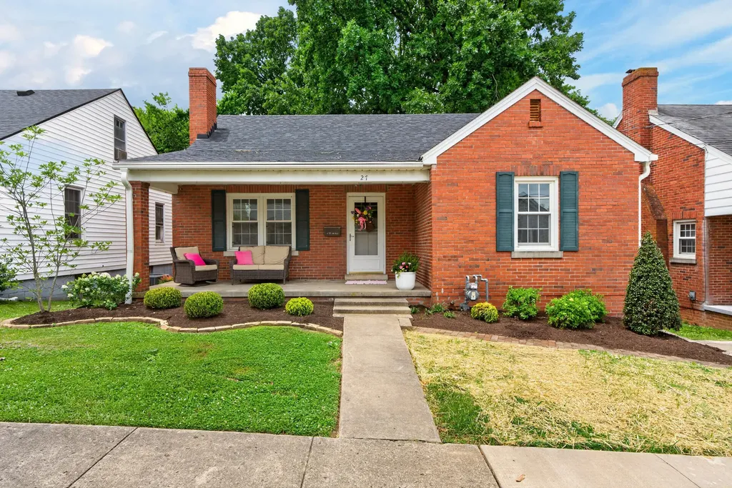 27 W 19th Street Paris KY 40361