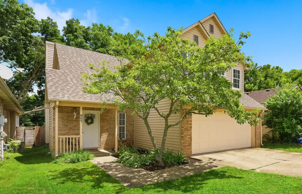 957 Gerardi Road Lexington KY 40509