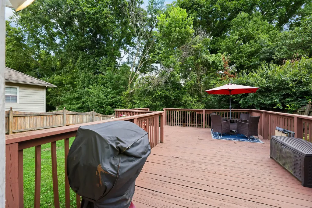 957 Gerardi Road Lexington KY 40509
