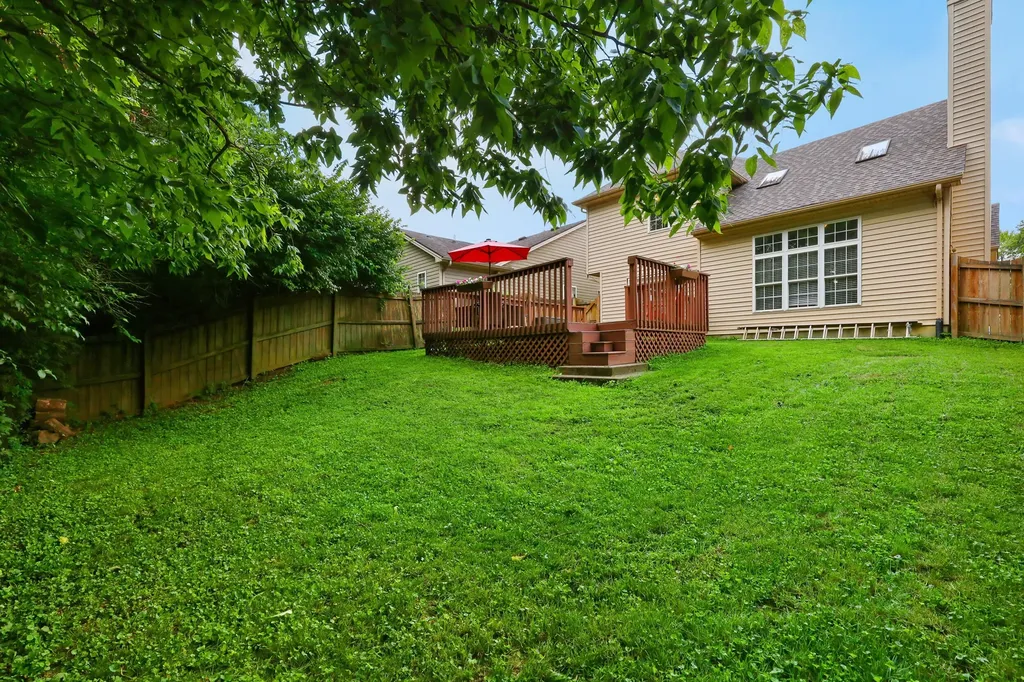957 Gerardi Road Lexington KY 40509