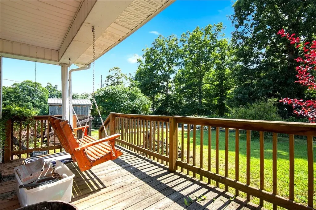 82 Hansen Road Pine Knot KY 42635
