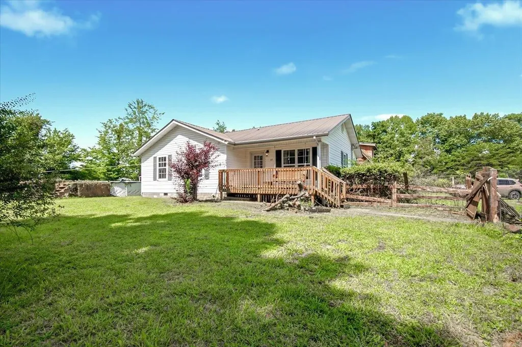 82 Hansen Road Pine Knot KY 42635