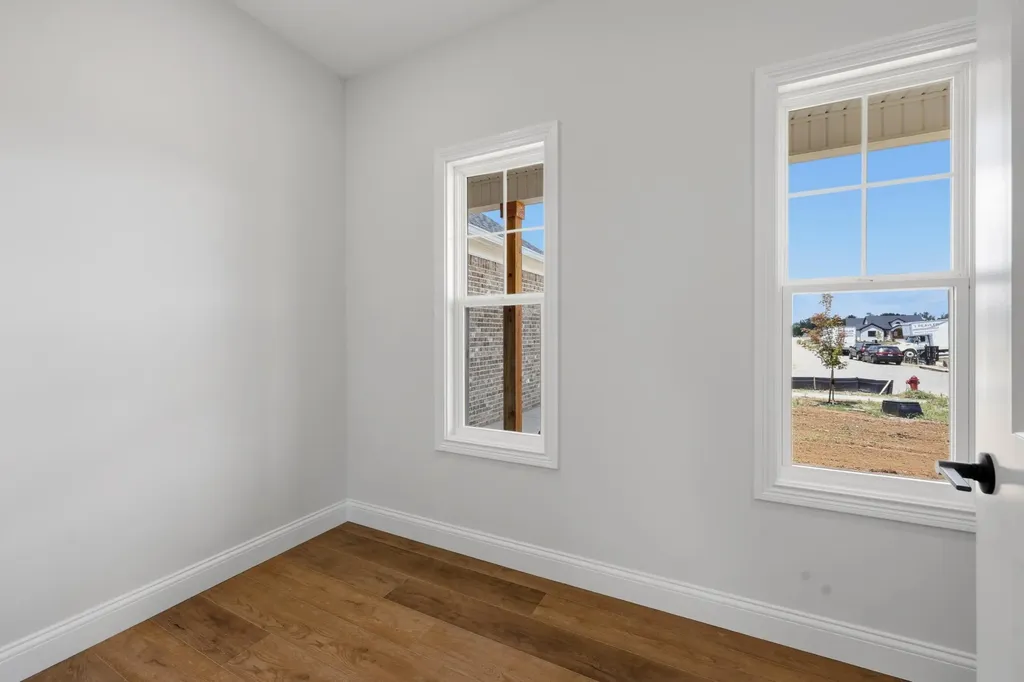 104 Madison Avenue Nicholasville KY 40356